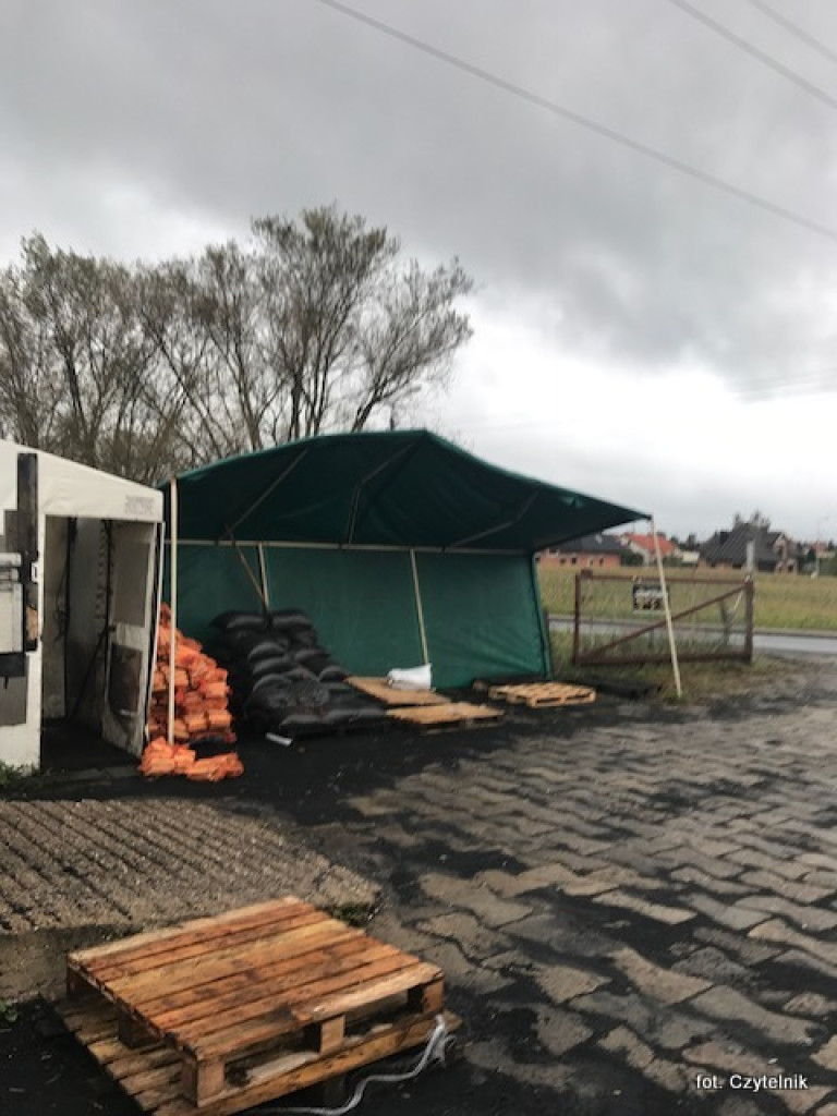 Orkan Ksawery szaleje w Luboniu - AKTUALIZACJA 06.10 godz. 8.50