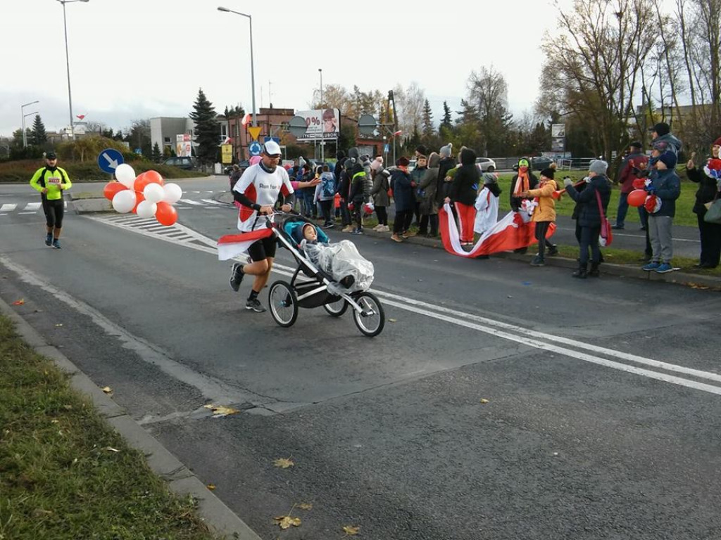 Fotorelacja z 7. Lubońskiego Biegu Niepodległości - czekamy na Wasze zdjęcia [NOWE ZDJĘCIA]