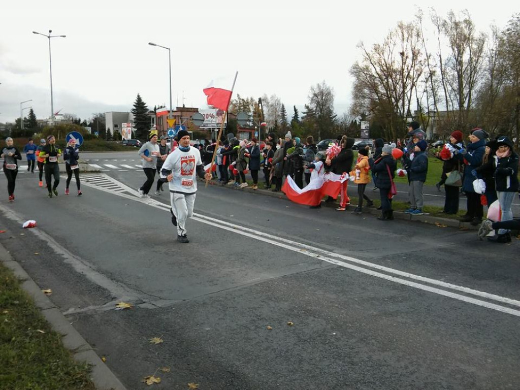 Fotorelacja z 7. Lubońskiego Biegu Niepodległości - czekamy na Wasze zdjęcia [NOWE ZDJĘCIA]
