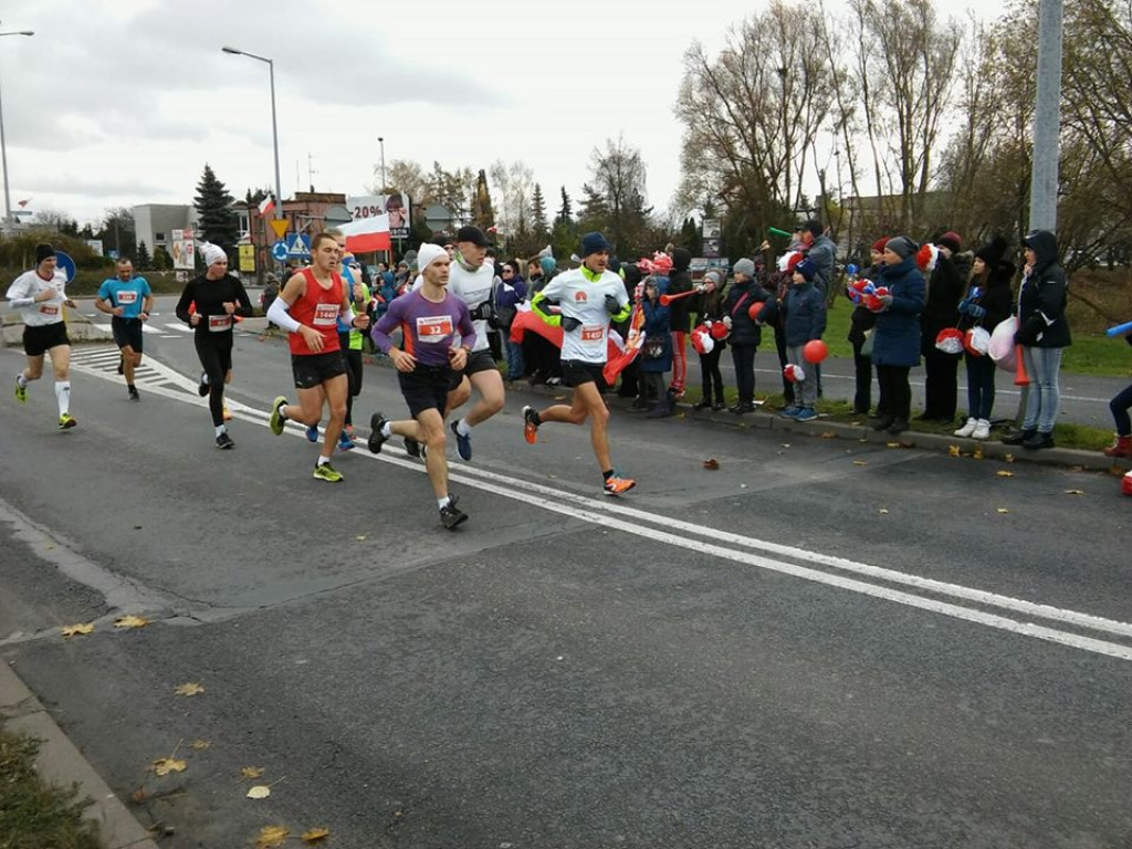 Fotorelacja z 7. Lubońskiego Biegu Niepodległości - czekamy na Wasze zdjęcia [NOWE ZDJĘCIA]