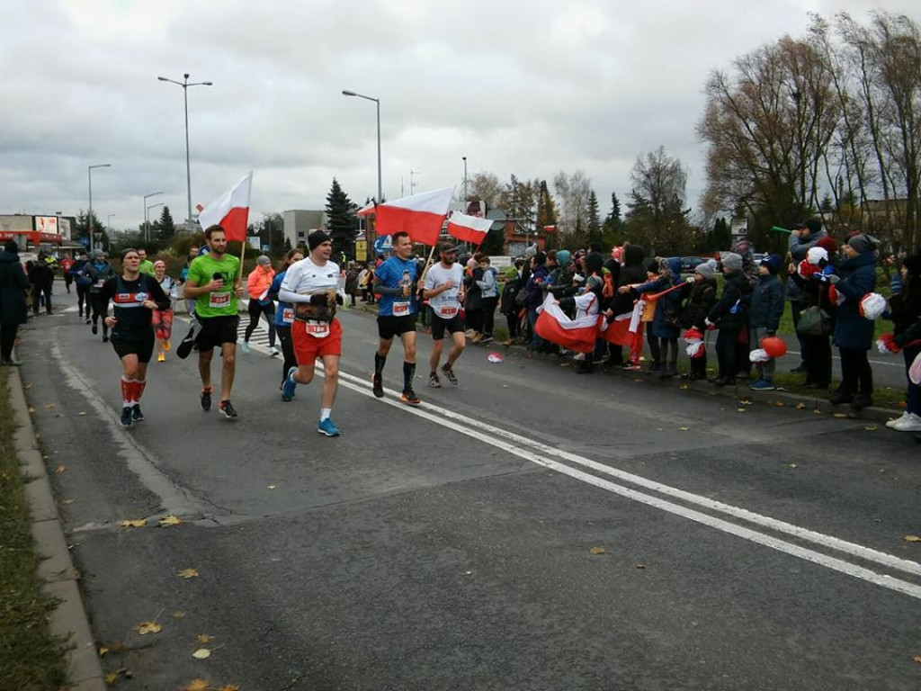 Fotorelacja z 7. Lubońskiego Biegu Niepodległości - czekamy na Wasze zdjęcia [NOWE ZDJĘCIA]