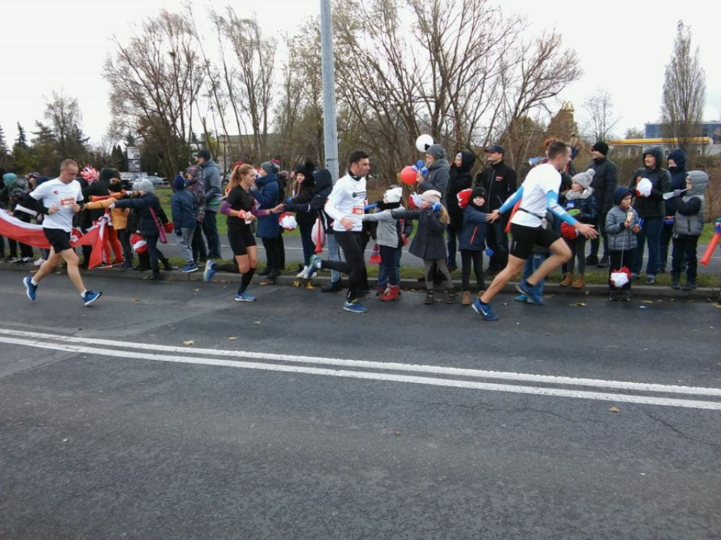 Fotorelacja z 7. Lubońskiego Biegu Niepodległości - czekamy na Wasze zdjęcia [NOWE ZDJĘCIA]