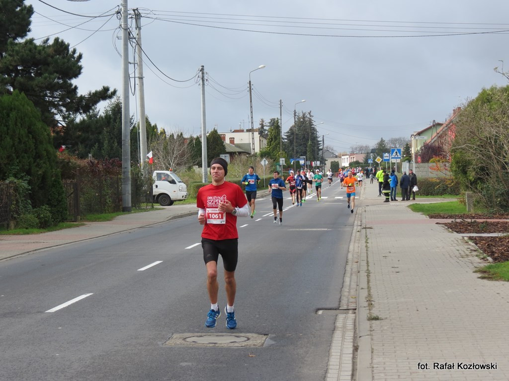 Fotorelacja z 7. Lubońskiego Biegu Niepodległości - czekamy na Wasze zdjęcia [NOWE ZDJĘCIA]