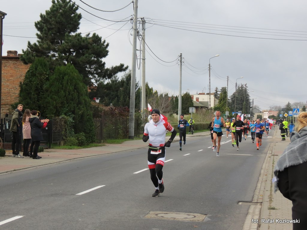 Fotorelacja z 7. Lubońskiego Biegu Niepodległości - czekamy na Wasze zdjęcia [NOWE ZDJĘCIA]