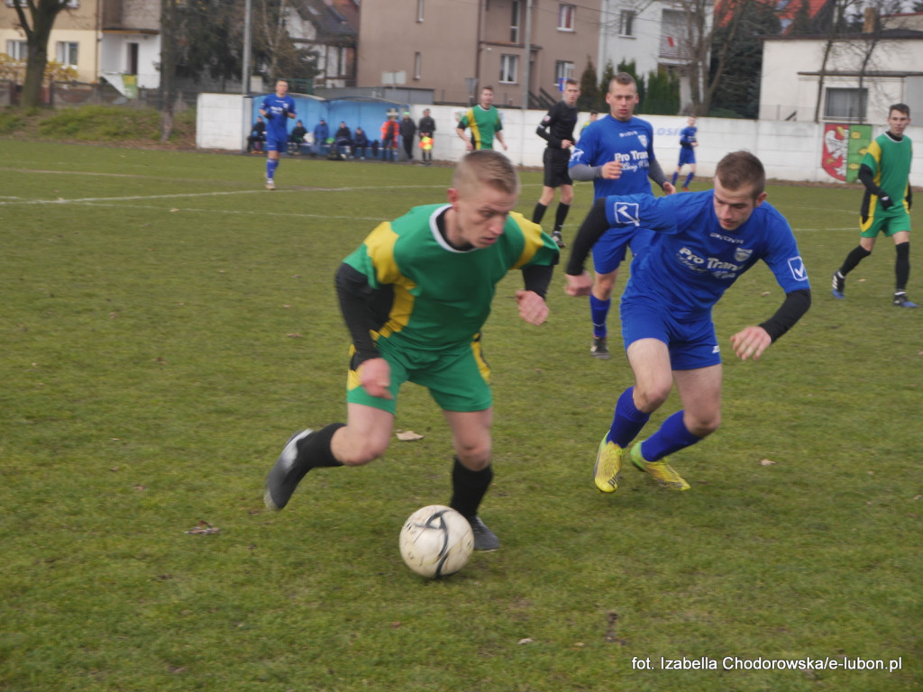 Pogrom Luboń goni lidera tabeli