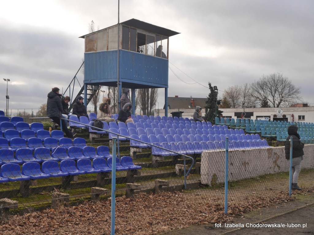 Pogrom Luboń goni lidera tabeli