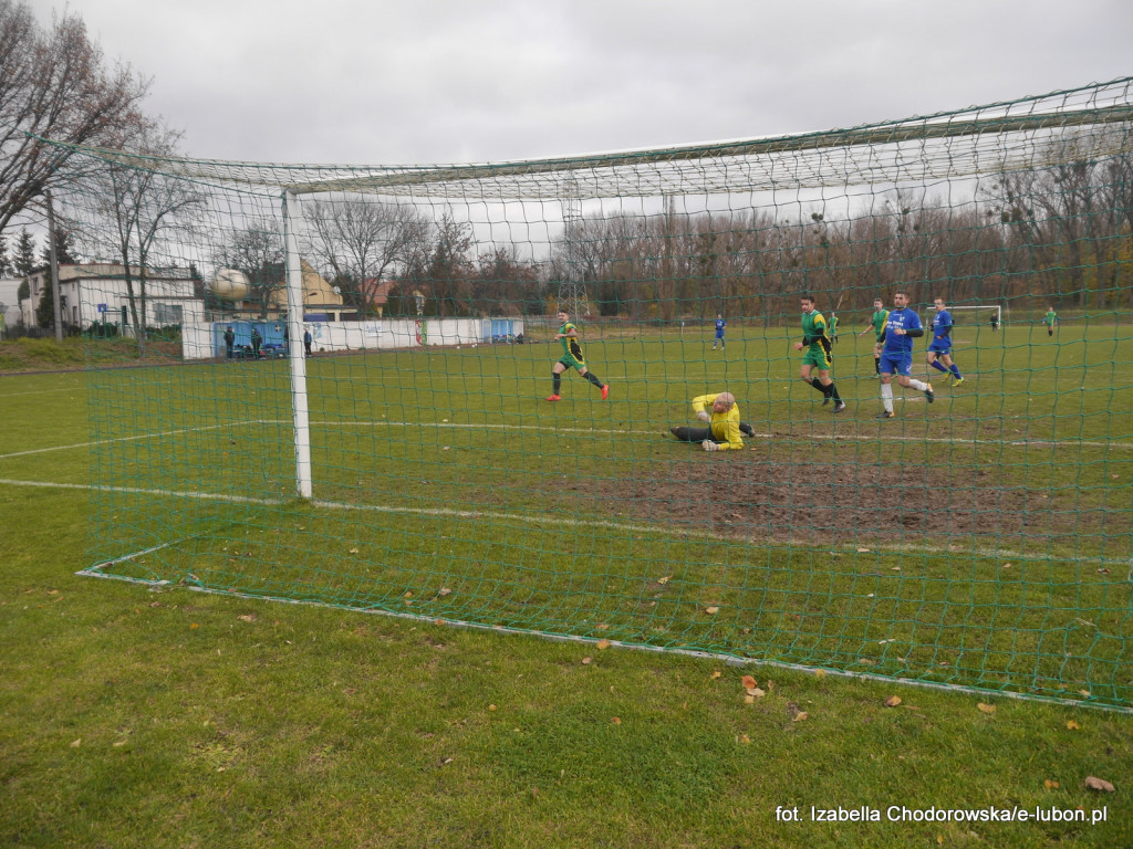 Pogrom Luboń goni lidera tabeli