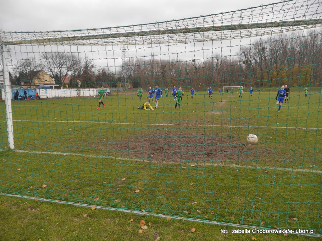 Pogrom Luboń goni lidera tabeli