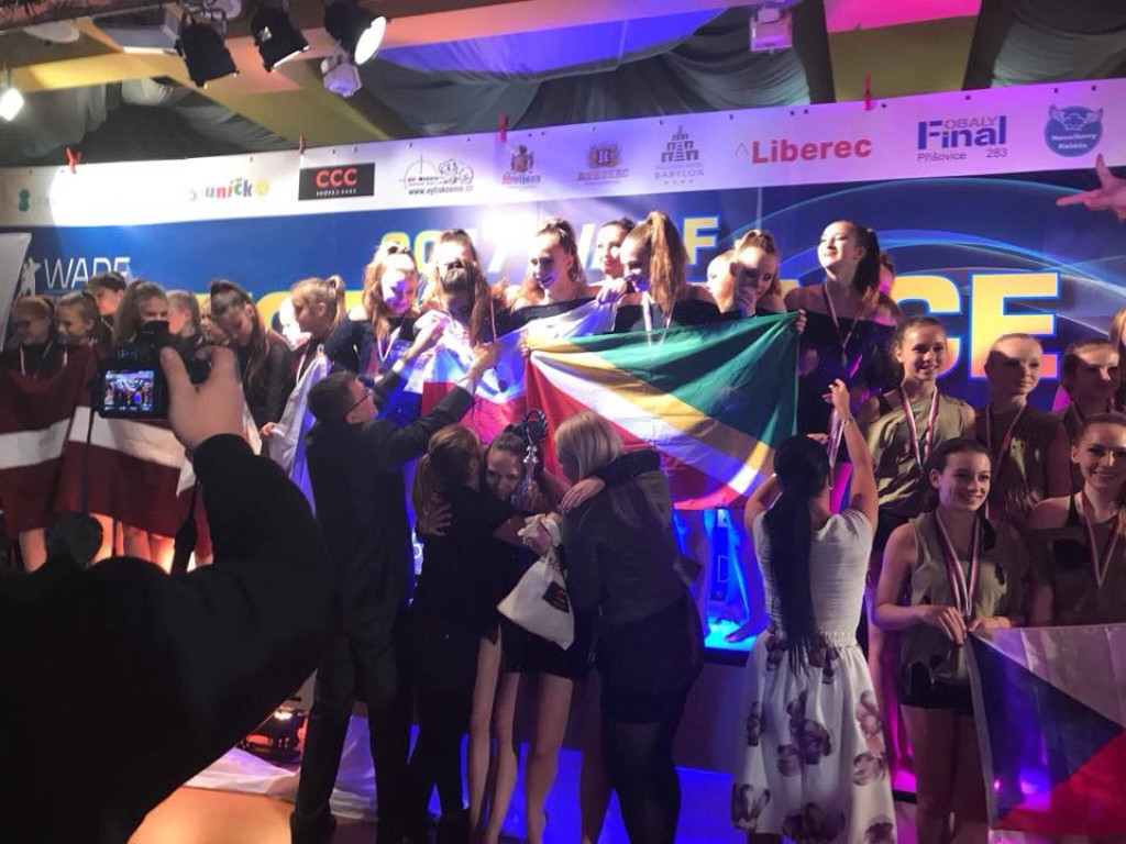 Dziewczyny z Akademii Tańca Bezuma Mistrzyniami Świata!