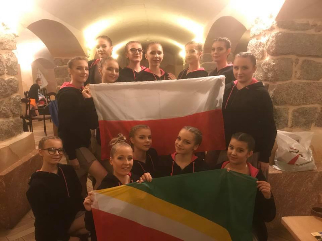 Dziewczyny z Akademii Tańca Bezuma Mistrzyniami Świata!