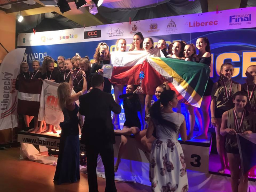 Dziewczyny z Akademii Tańca Bezuma Mistrzyniami Świata!