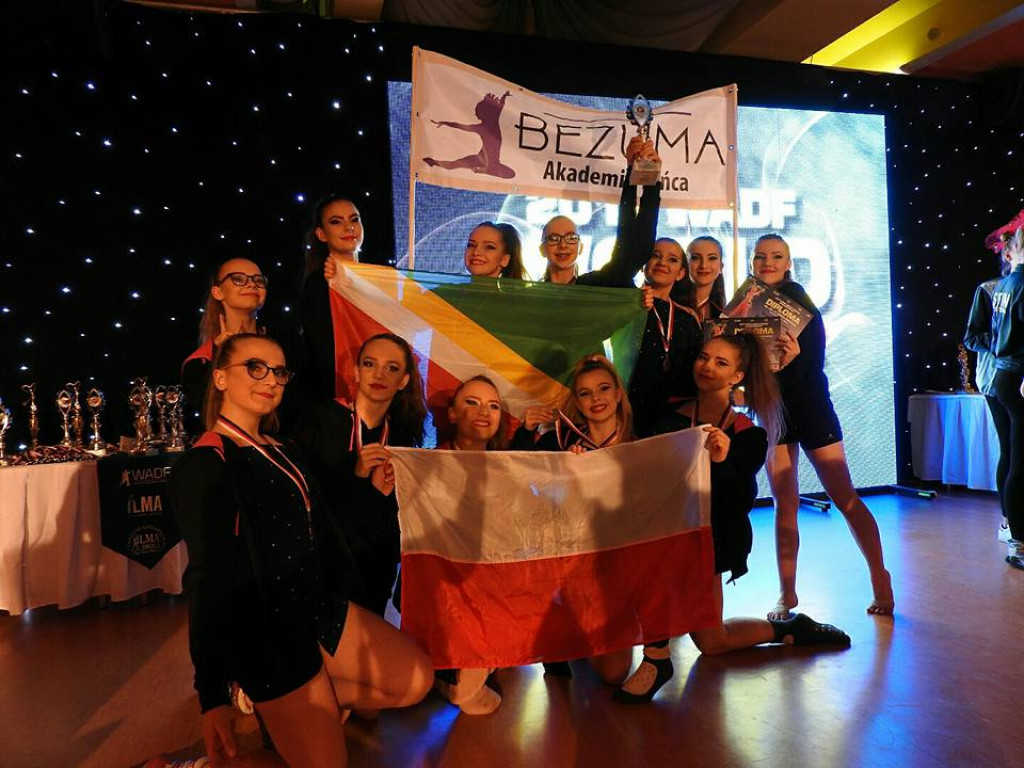 Dziewczyny z Akademii Tańca Bezuma Mistrzyniami Świata!