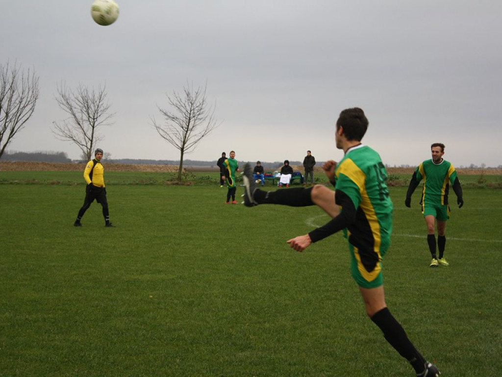 Pogrom Luboń traci 2 punkty do lidera