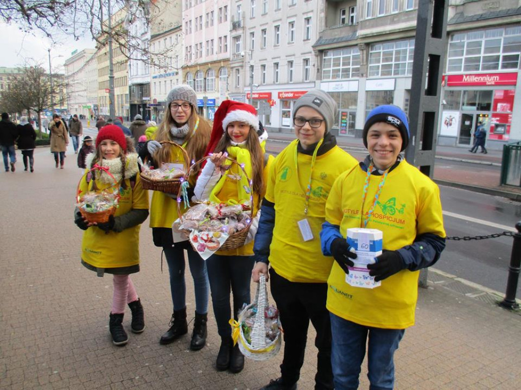 Motyli Wolontariat uczniów z SP3 dla Hospicjum Palium