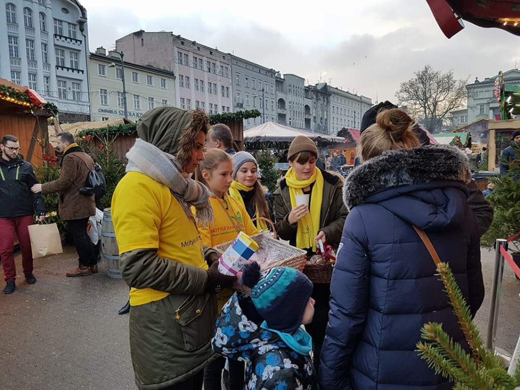 Motyli Wolontariat uczniów z SP3 dla Hospicjum Palium