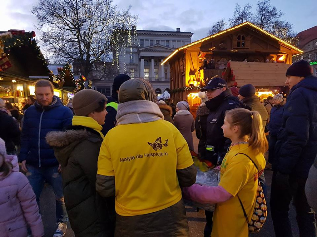 Motyli Wolontariat uczniów z SP3 dla Hospicjum Palium