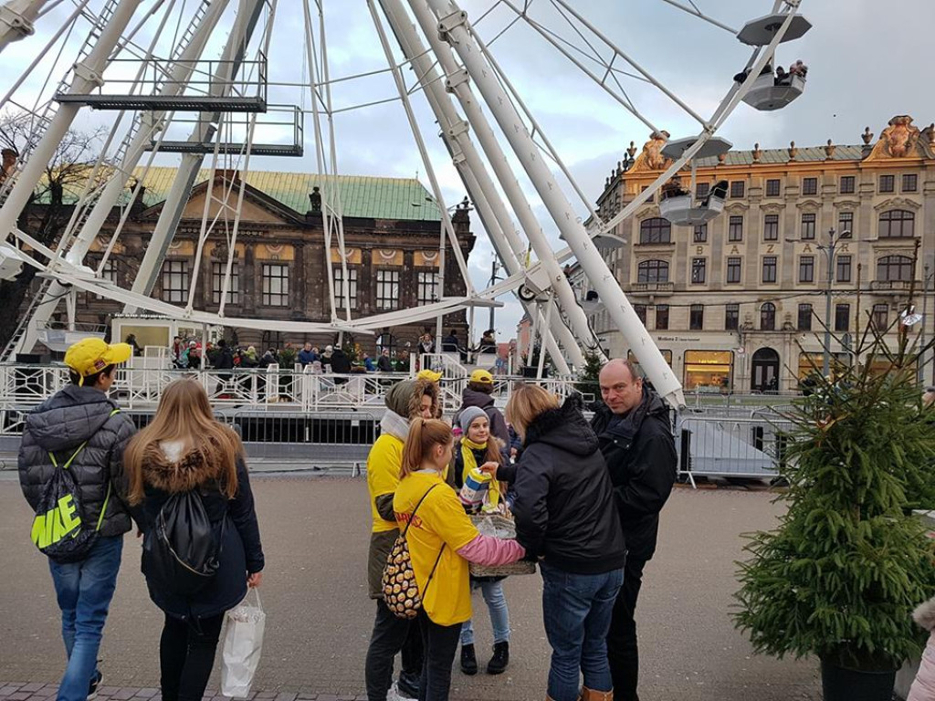 Motyli Wolontariat uczniów z SP3 dla Hospicjum Palium