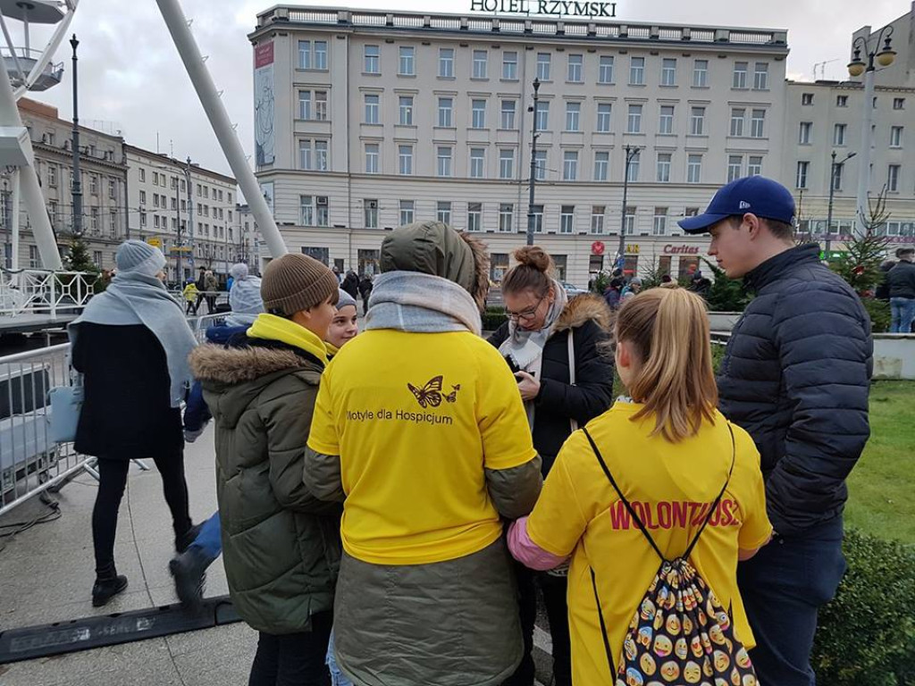 Motyli Wolontariat uczniów z SP3 dla Hospicjum Palium