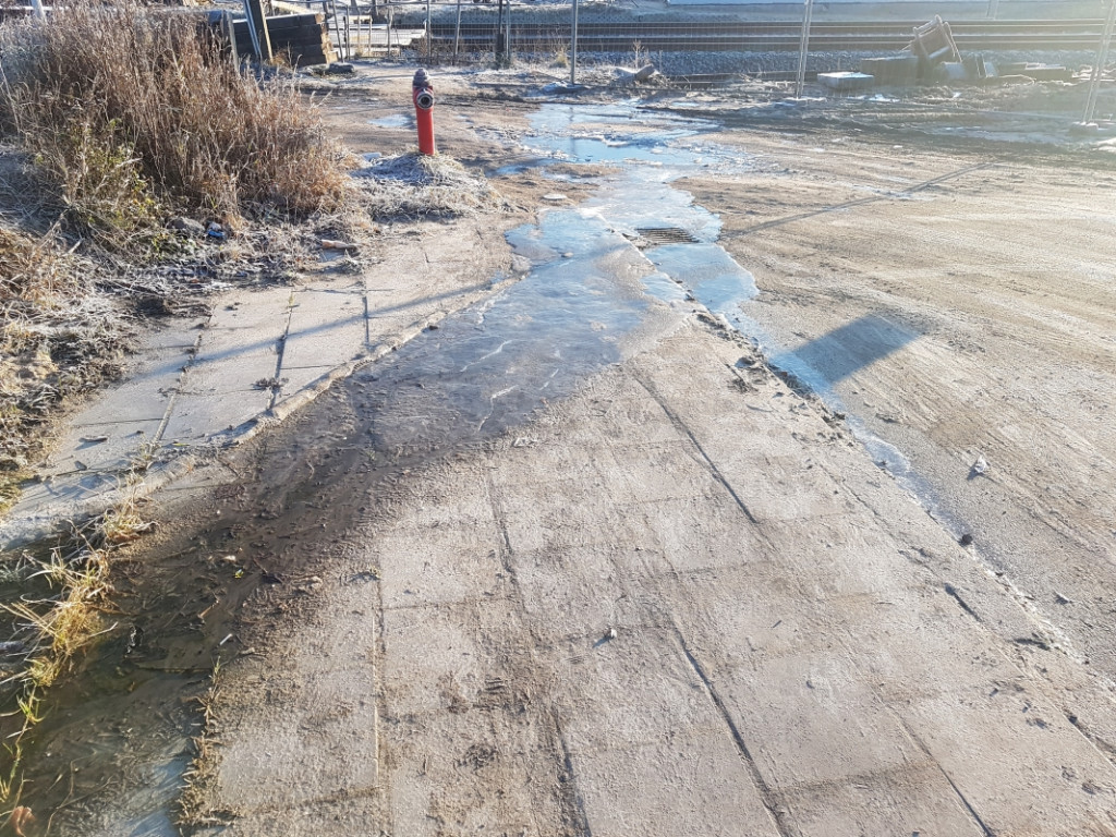 Problem na ulicy Podgórnej - list do redakcji [odpowiedź z UML]