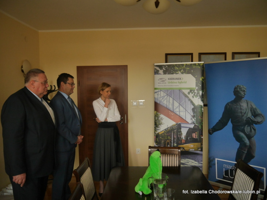 Luboń kupuje trzy nowe autobusy hybrydowe