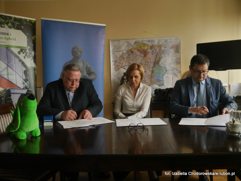 Luboń kupuje trzy nowe autobusy hybrydowe