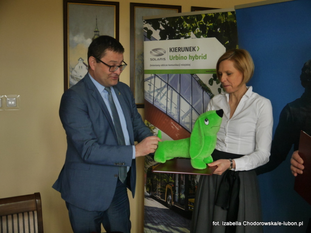 Luboń kupuje trzy nowe autobusy hybrydowe