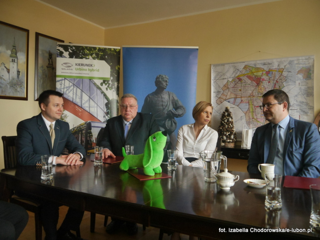 Luboń kupuje trzy nowe autobusy hybrydowe