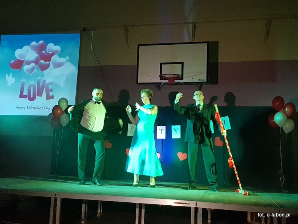 Duża dawka humoru, czyli Koncert Walentynkowy w SP3