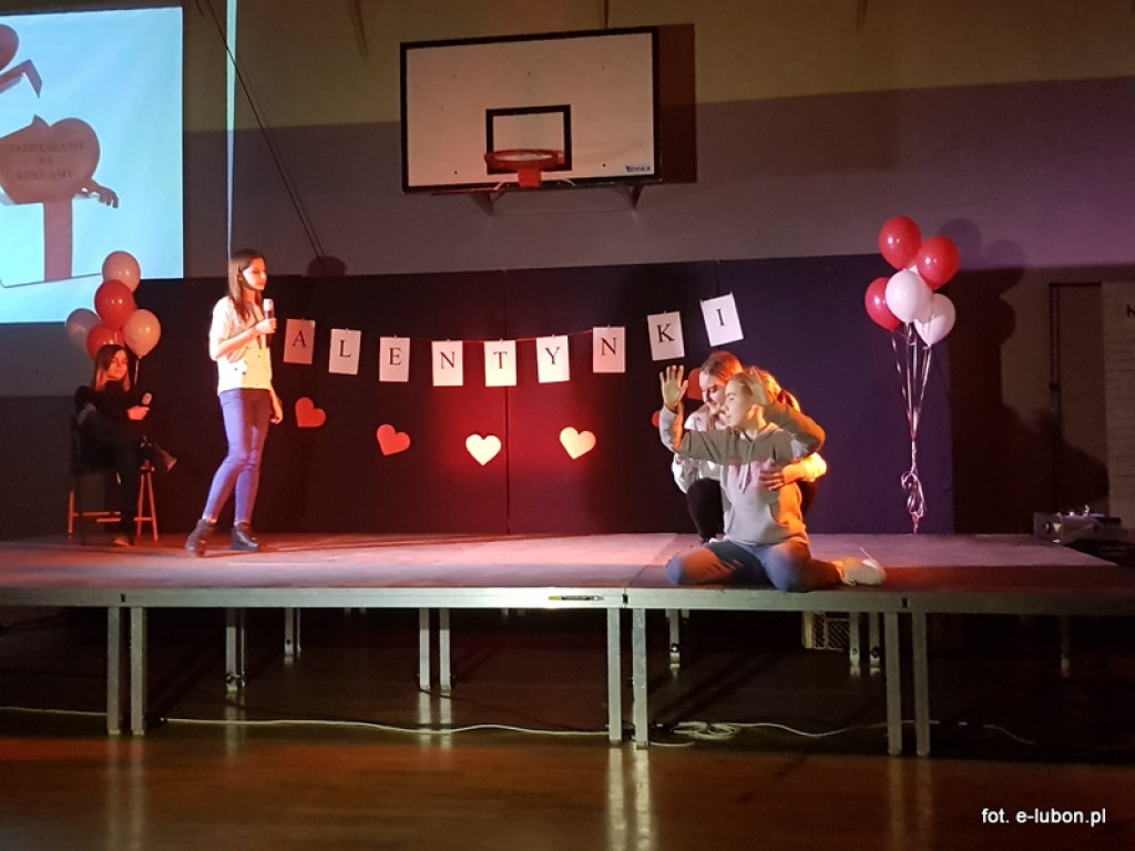 Duża dawka humoru, czyli Koncert Walentynkowy w SP3