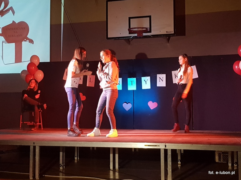 Duża dawka humoru, czyli Koncert Walentynkowy w SP3