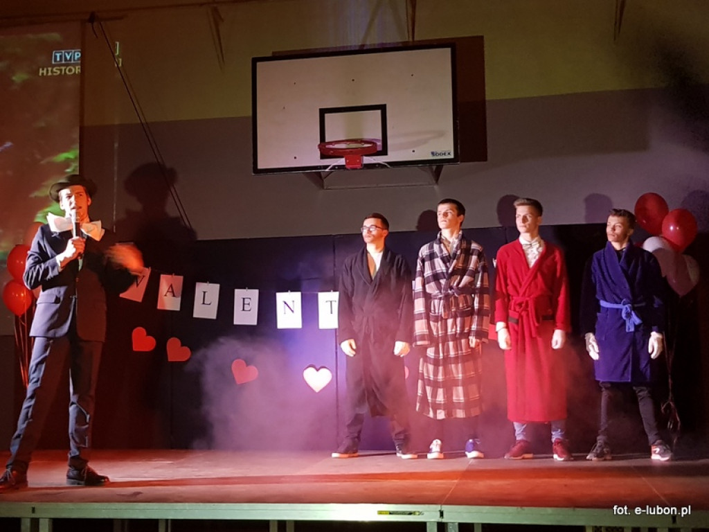 Duża dawka humoru, czyli Koncert Walentynkowy w SP3