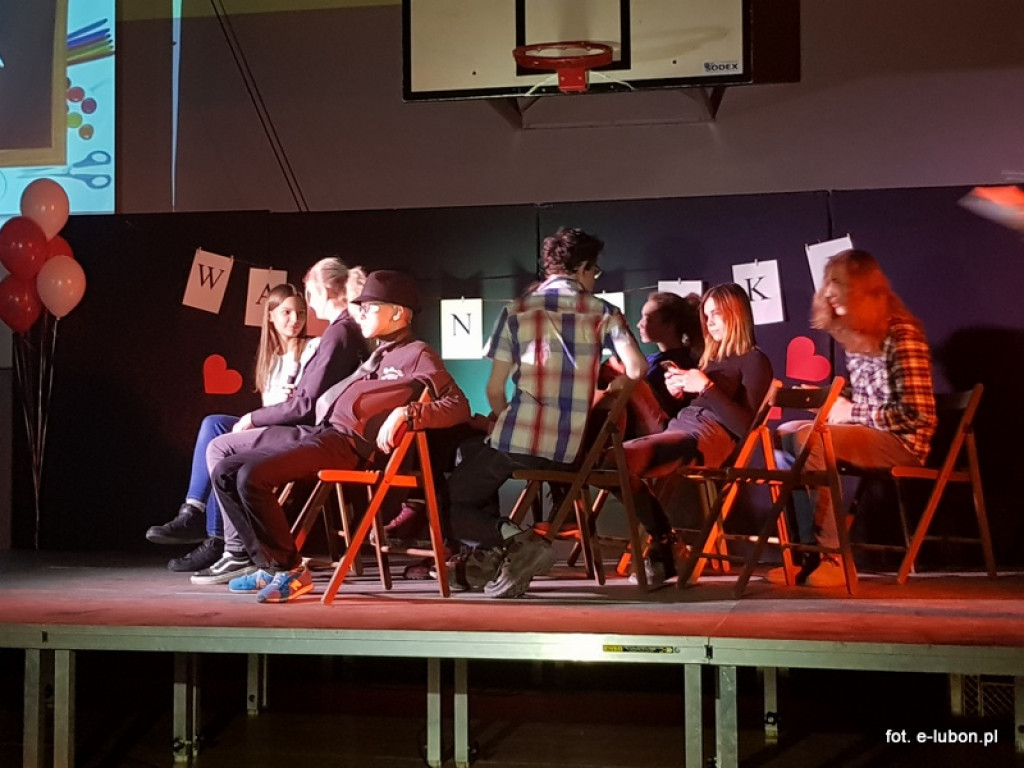 Duża dawka humoru, czyli Koncert Walentynkowy w SP3