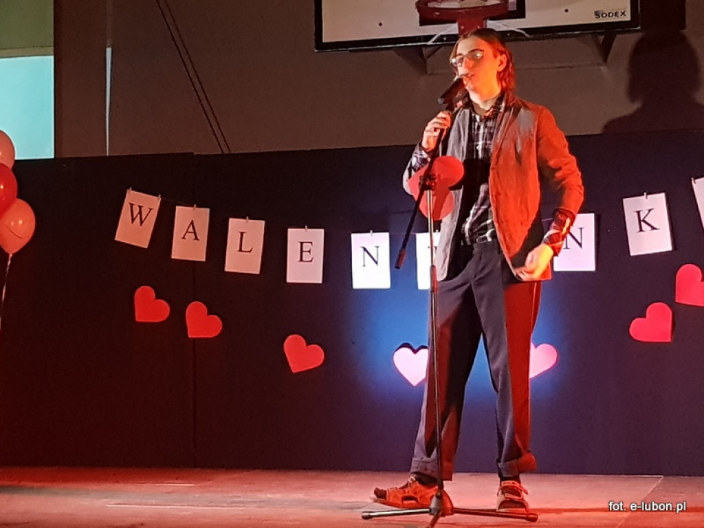 Duża dawka humoru, czyli Koncert Walentynkowy w SP3