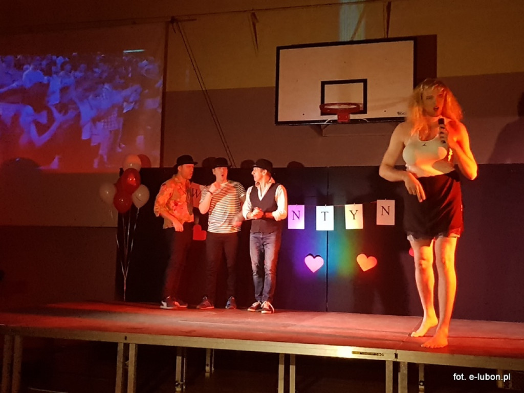 Duża dawka humoru, czyli Koncert Walentynkowy w SP3