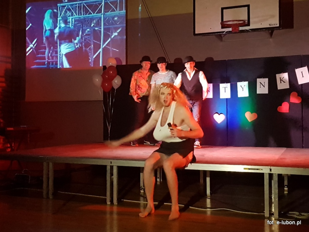 Duża dawka humoru, czyli Koncert Walentynkowy w SP3