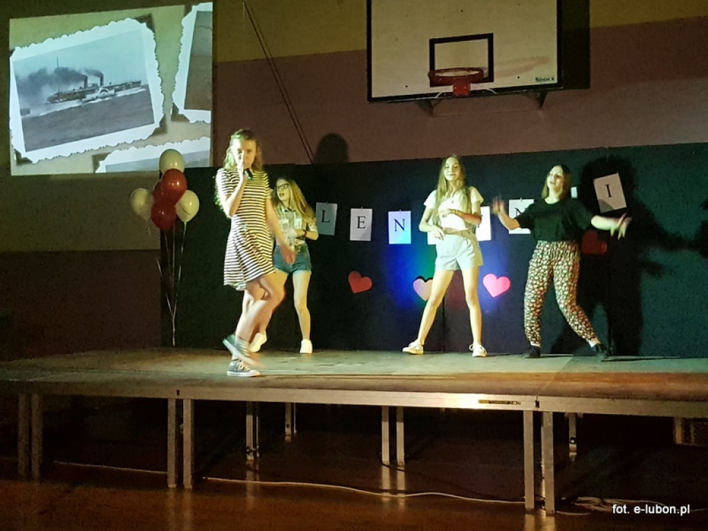 Duża dawka humoru, czyli Koncert Walentynkowy w SP3