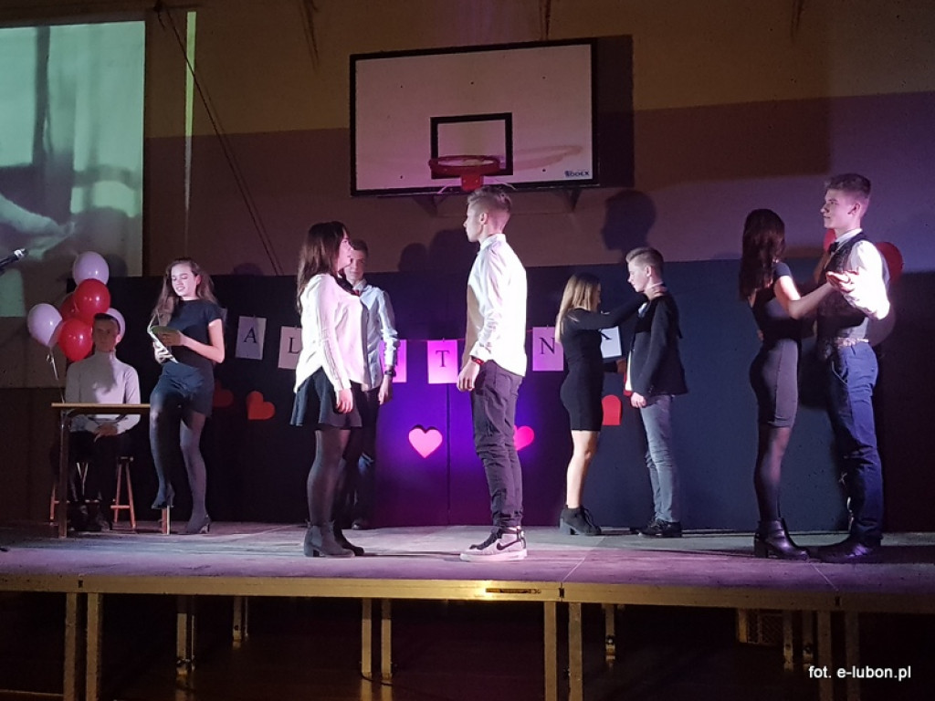 Duża dawka humoru, czyli Koncert Walentynkowy w SP3