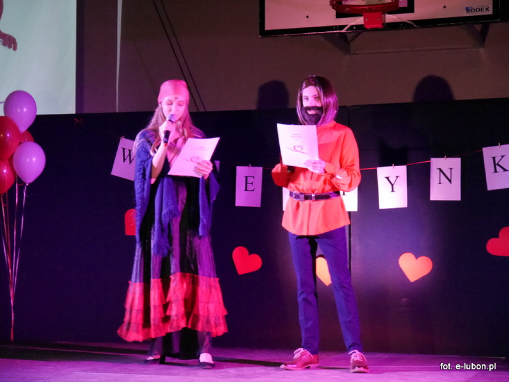 Duża dawka humoru, czyli Koncert Walentynkowy w SP3