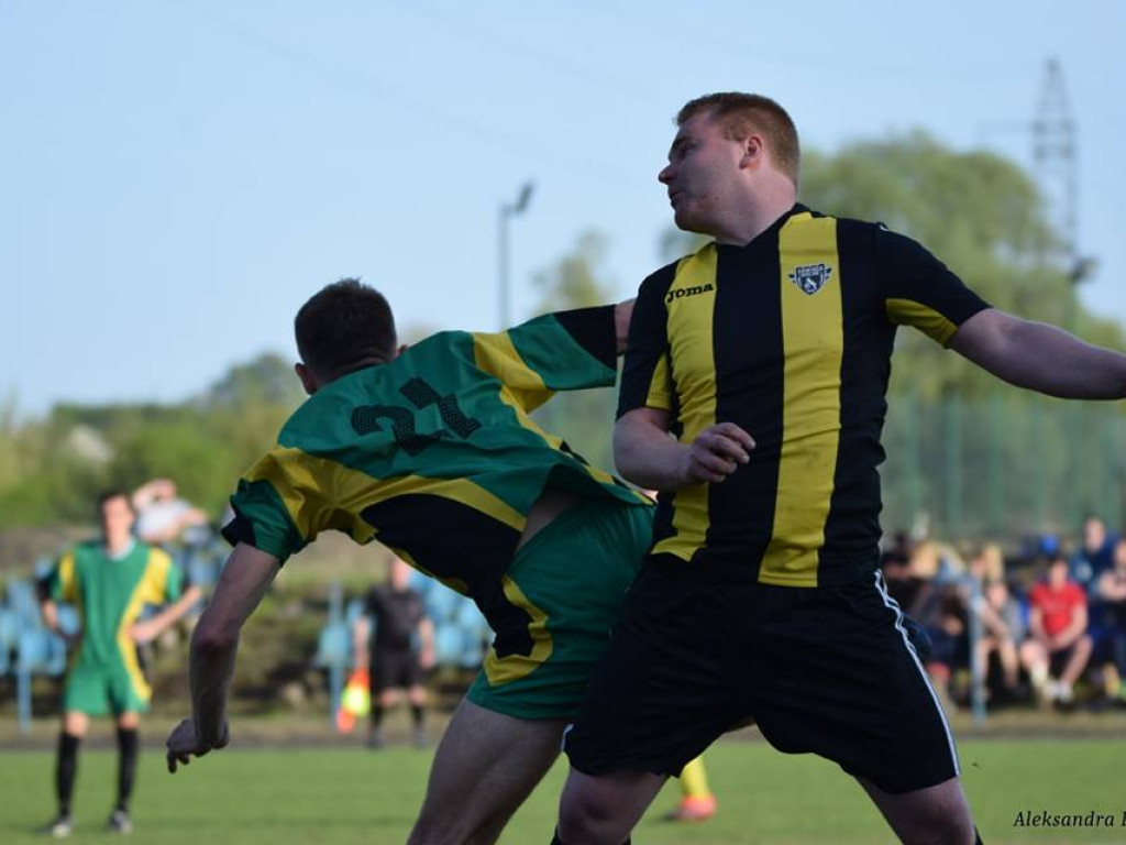 Pogrom Luboń gubi 3 punkty