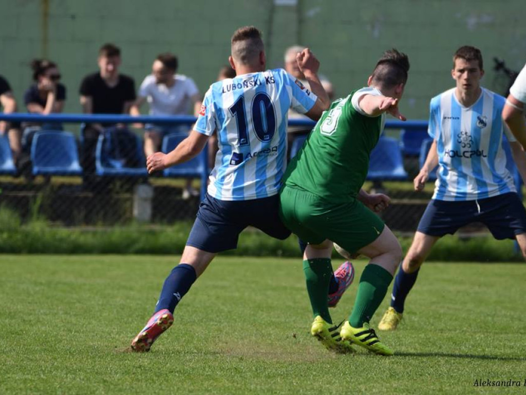 Z piekła do nieba - Luboński i Stella wygrywa