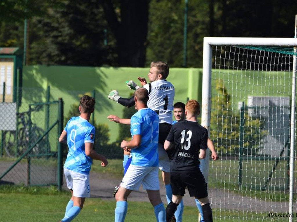 Luboński i Stella przegrały