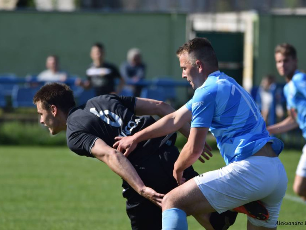 Luboński i Stella przegrały