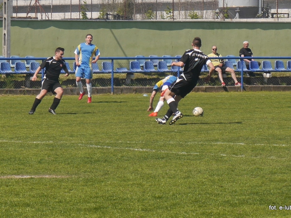 Pogrom wygrywa po horrorze