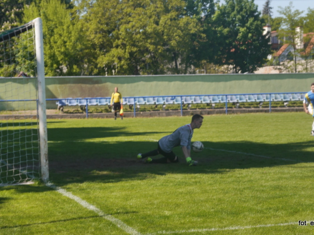 Pogrom wygrywa po horrorze