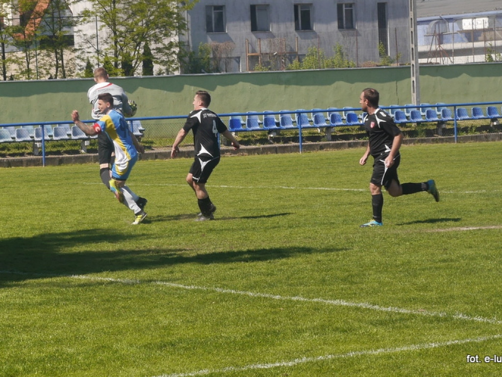 Pogrom wygrywa po horrorze