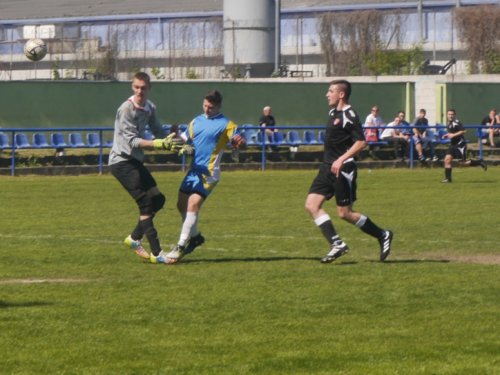 Pogrom wygrywa po horrorze