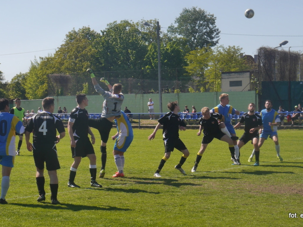 Pogrom wygrywa po horrorze