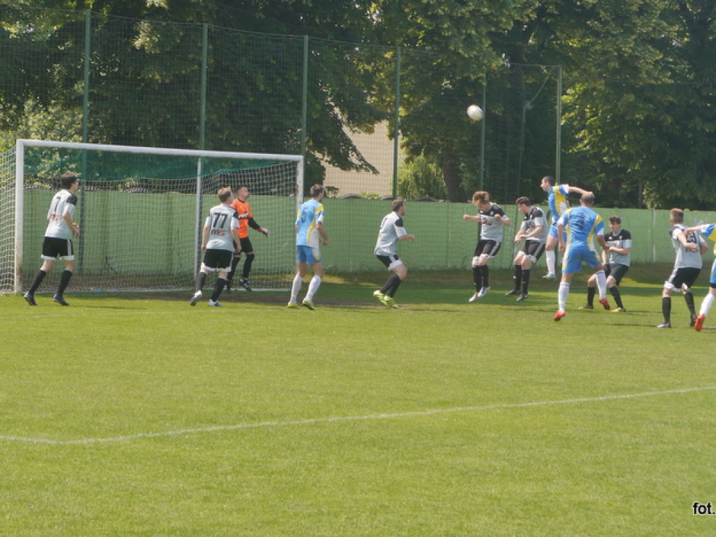 Pogrom gromi rywala, Stella remisuje, a Luboński przegrywa