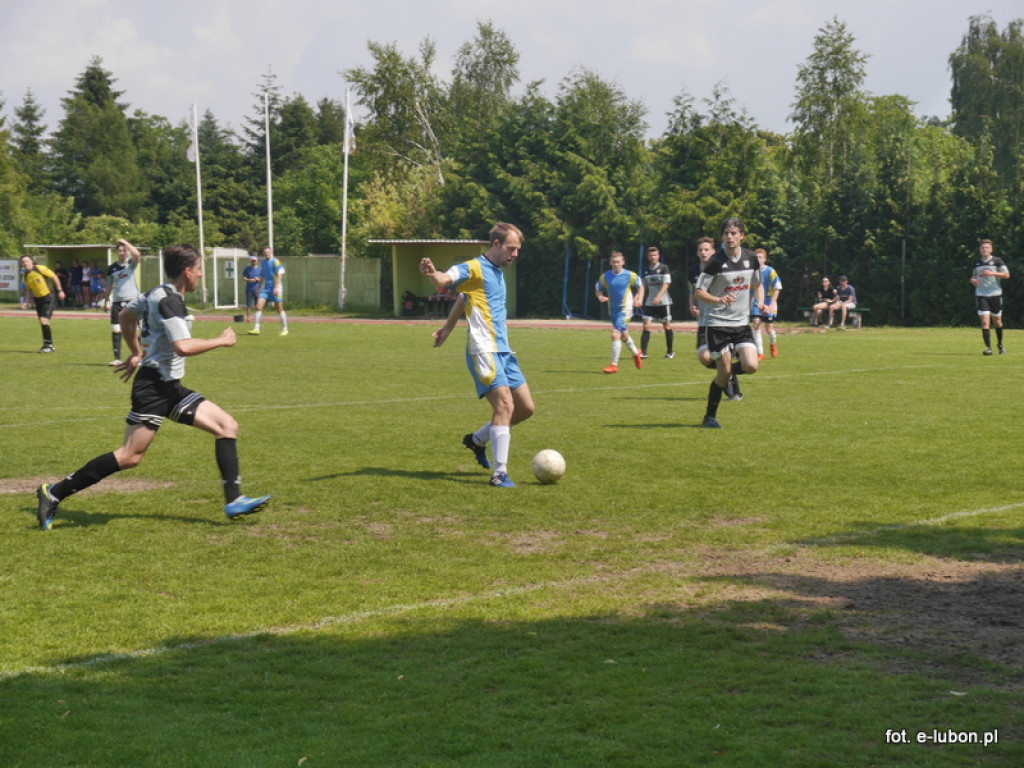 Pogrom gromi rywala, Stella remisuje, a Luboński przegrywa