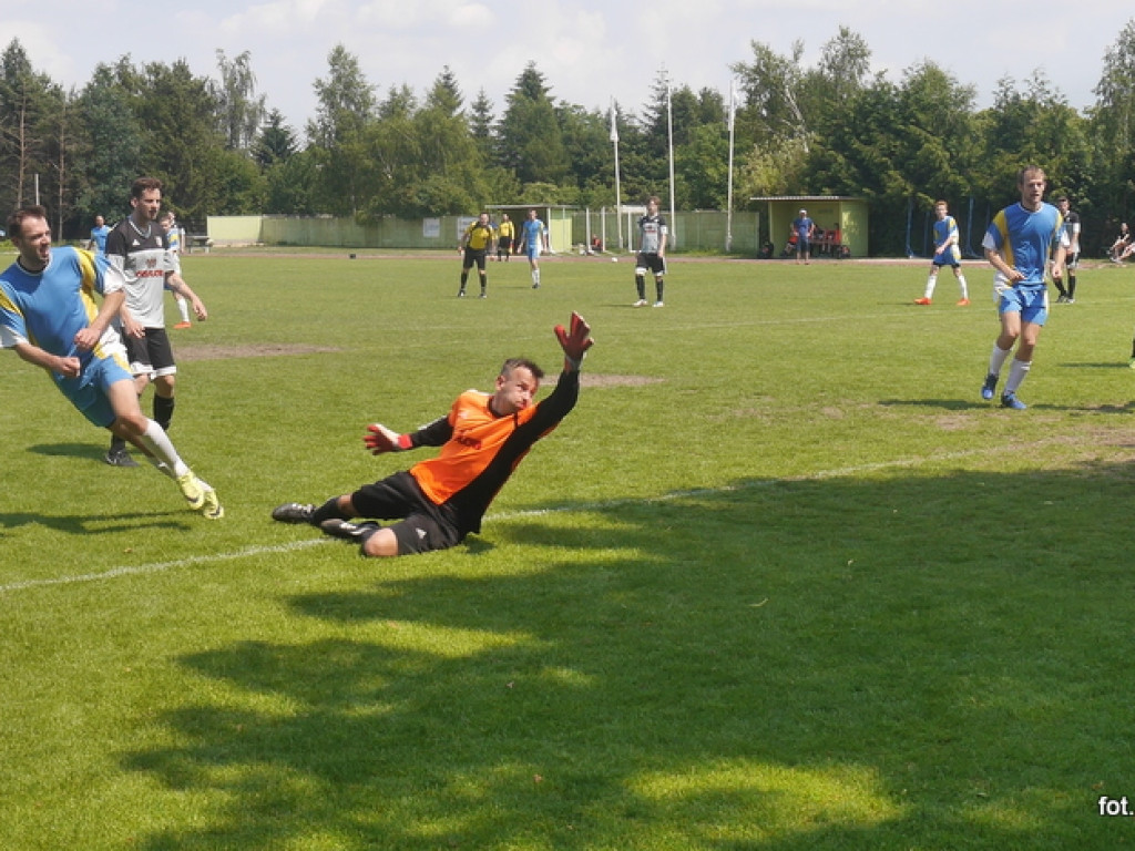 Pogrom gromi rywala, Stella remisuje, a Luboński przegrywa